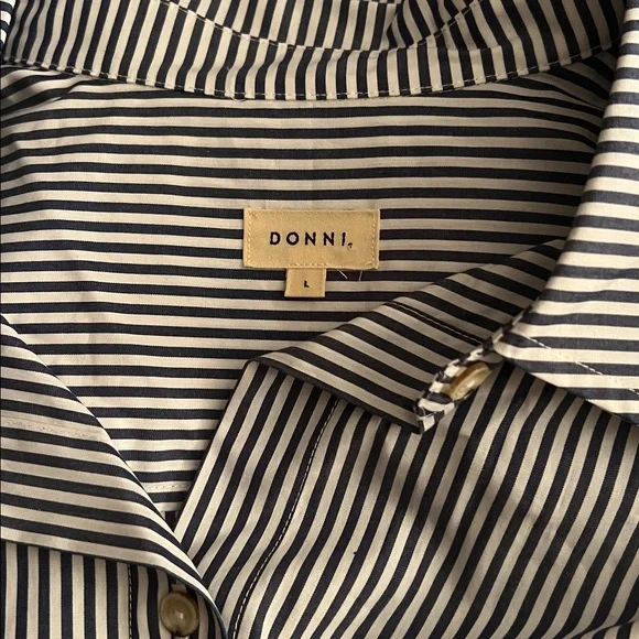 NWT Donni The Pop Shirt
